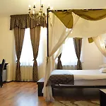 Hotel Hanul Fullton