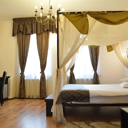 Hotel Hanul Fullton