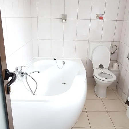 Hanul Fullton Hotel 3*