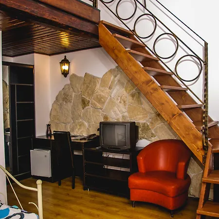 Hanul Fullton Hotel