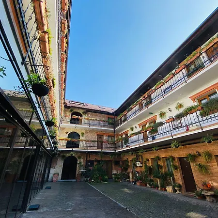 Hotel Hanul Fullton