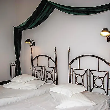 Hotel Hanul Fullton 3*