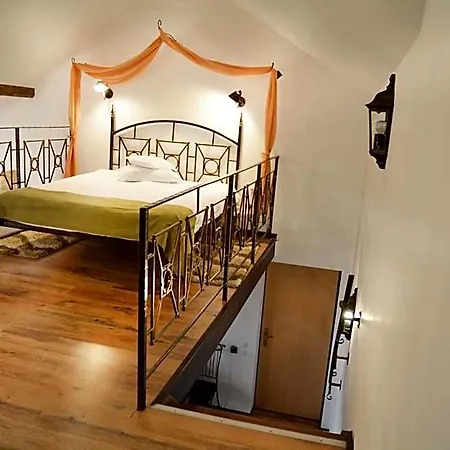 Hotel Hanul Fullton Cluj-Napoca