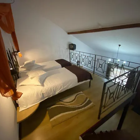 Hanul Fullton Hotel 3*