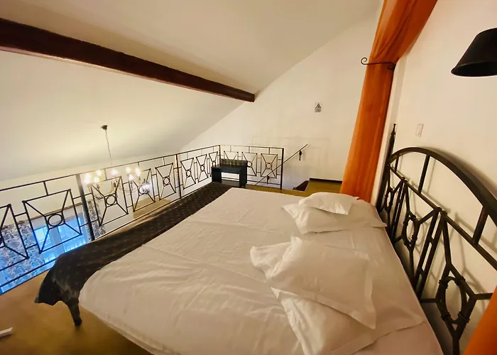 Hotel Hanul Fullton 3*